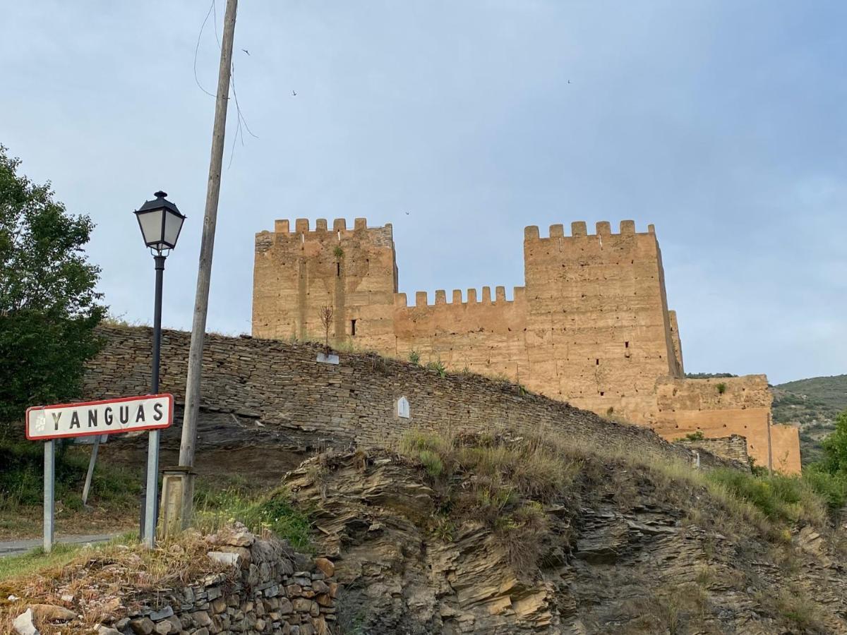 Arcos De